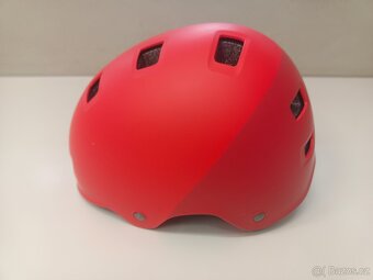 Dětská cyklistická přilba - 3
