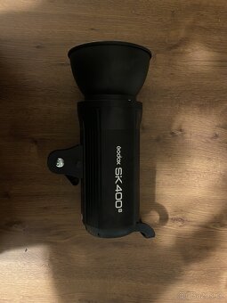Godox SK400II - 3