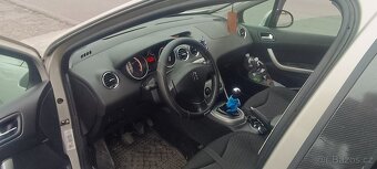 Peugeot 308 SW 1,6 benzín - 3