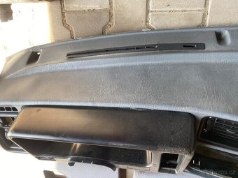 Ford Sierra Mk2 Díly - 3