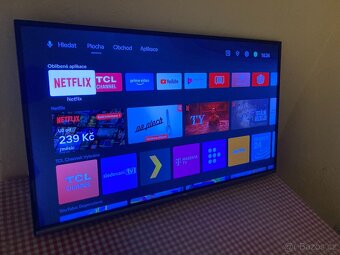 4K UHD LED Smart Televize TCL 43EP641-108 cm-Wifi - Android - 3