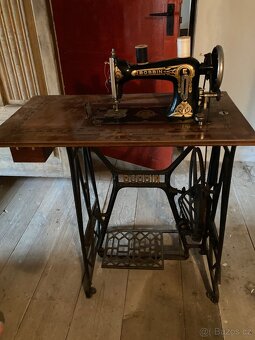 Šicí stroj BOBBIN - 3