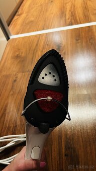 Nový, napařovací kartáč na oblečení 4 v 1 - 3