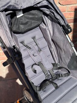 Sportovní kočárek BabyJogger - 3