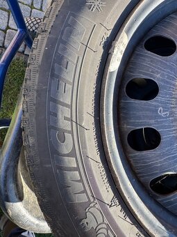 Zimní 205/60/16 - 3