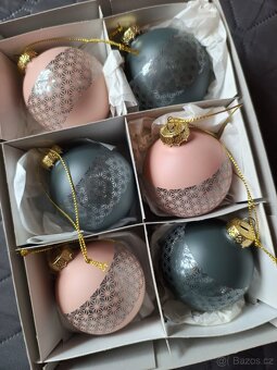 Skleněné vánoční ozdoby, baňky, koule - 3