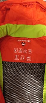Nová outdoorová funkční bunda, technologie 3M™ THINSULATE™ - 3