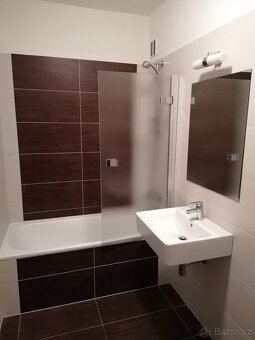 Prodej bytu 2kk se dvěmi lodžiemi - 3