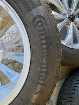 215/65 R17 zimní pneu Continental - SUV - 3