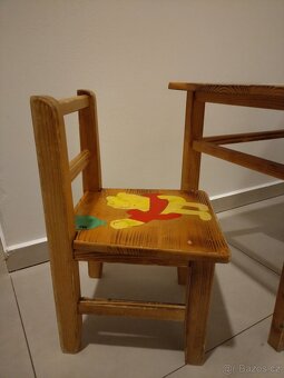 Stoleček + 2 židle - 3