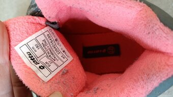 Dívčí zimní obuv vel. 27 - 3