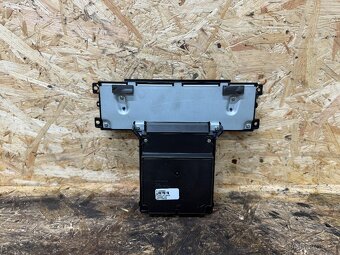 DISPLEJ AUTORÁDIA VOLVO S80 31328828 - 3