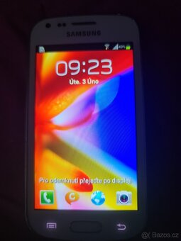 Samsung GT-S7560 - 3