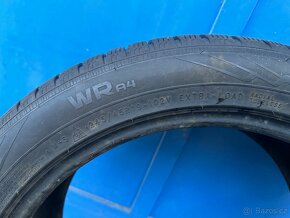 Kusovka zimní Nokian WRA4 245/45R19 102V - 3