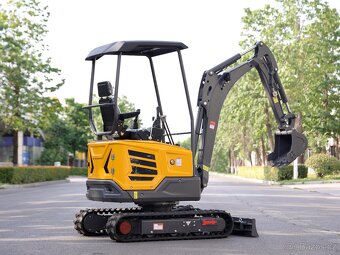 Minibagr GORILA G20SE l PRO - Motor KUBOTA - 3