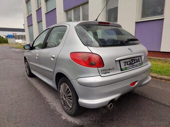 Peugeot 206 1,4i 16V / klima / stk 5/27 - 3