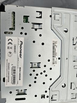 Pioneer MVH-1400UB - 3