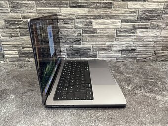 MacBook Pro 14” M1 Pro / 16GB / 500GB DPH - 3