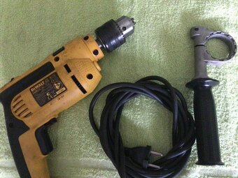 DeWALT DWD024 – příklepová vrtačka 650W - 3