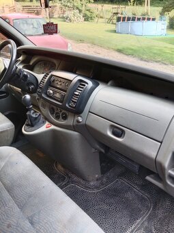 Renault Trafic 2004 - 3