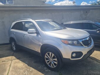 SORENTO 2,2 crdi 145 kw - automat - 7 mist- vada motoru - 3