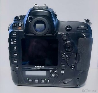 Nikon D4 - 3