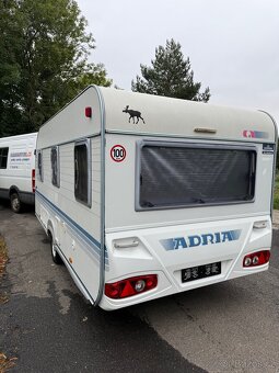 Adria Adora 472LU - předstan - 3