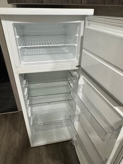 Prodej kuchyně s lednici a sporákem - 3