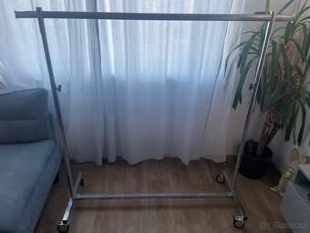 Stojan na oblečení - 3