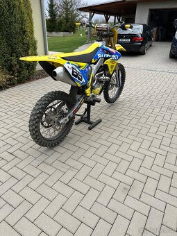 Suzuki rmz 250 - 3