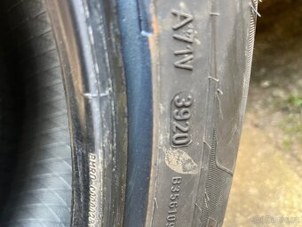 Zimní pneu 215/60R17 C - 3