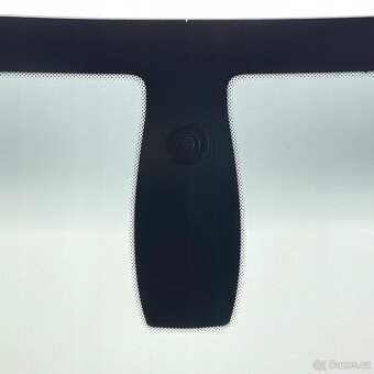 BMW X3 F25 G01 čelní sklo - 3