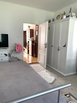 Prodej bytu 2+1 s balkónem - 3