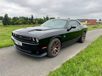 Dodge challenger 5.7 HEMI R/T - 3