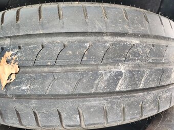 Letní pneu Goodyear Efficient Grip 195 60 R16 - 3