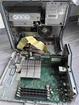 Macintosh Power PC G4 top stav - 3