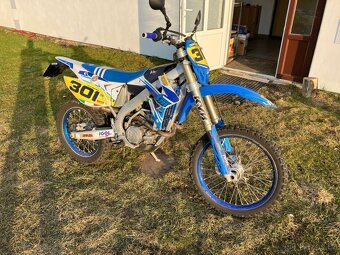TM 300E - 3