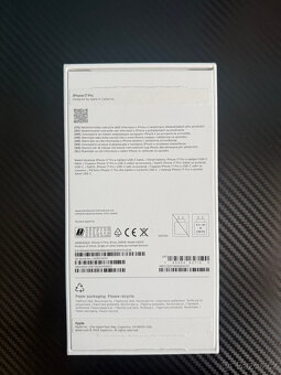 Iphone 17 Pro stříbrná 256GB - 3