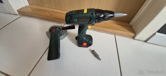 Bosch aku vrtačka a Bruska na AAA baterie - 3