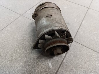 Dynamo škoda MB 1000 - 3