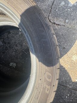 215/45 R16 - 3