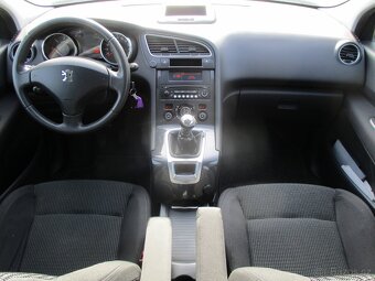 PEUGEOT 5008 2.0HDI 110kw 10/2011 - 3