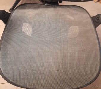 Herman Miller Mirra židle kancelářská, herní - 3