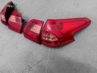 Zadní světla Citroen C5 II X7 - 3