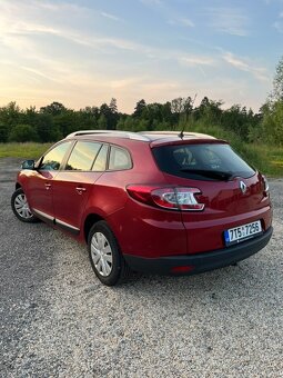 RENAULT MEGANE 1.6 74KW COMBI - 3