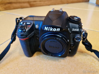 Nikon D200 - 3