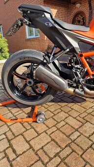 KTM 1290 SUPER DUKE R ORANGE 2021 - 3
