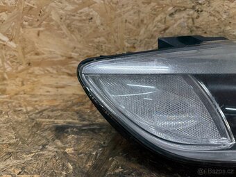 PRAVÉ PŘEDNÍ XENONOVÉ SVĚTLO AUDI Q7 4L 4L0941004A - 3