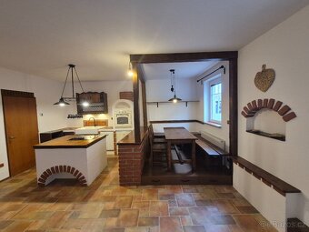 Pronájem bytu 1+kk o velikosti 40 m2 - České Budějovice - 3