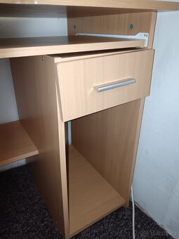Psací PC stůl - 3